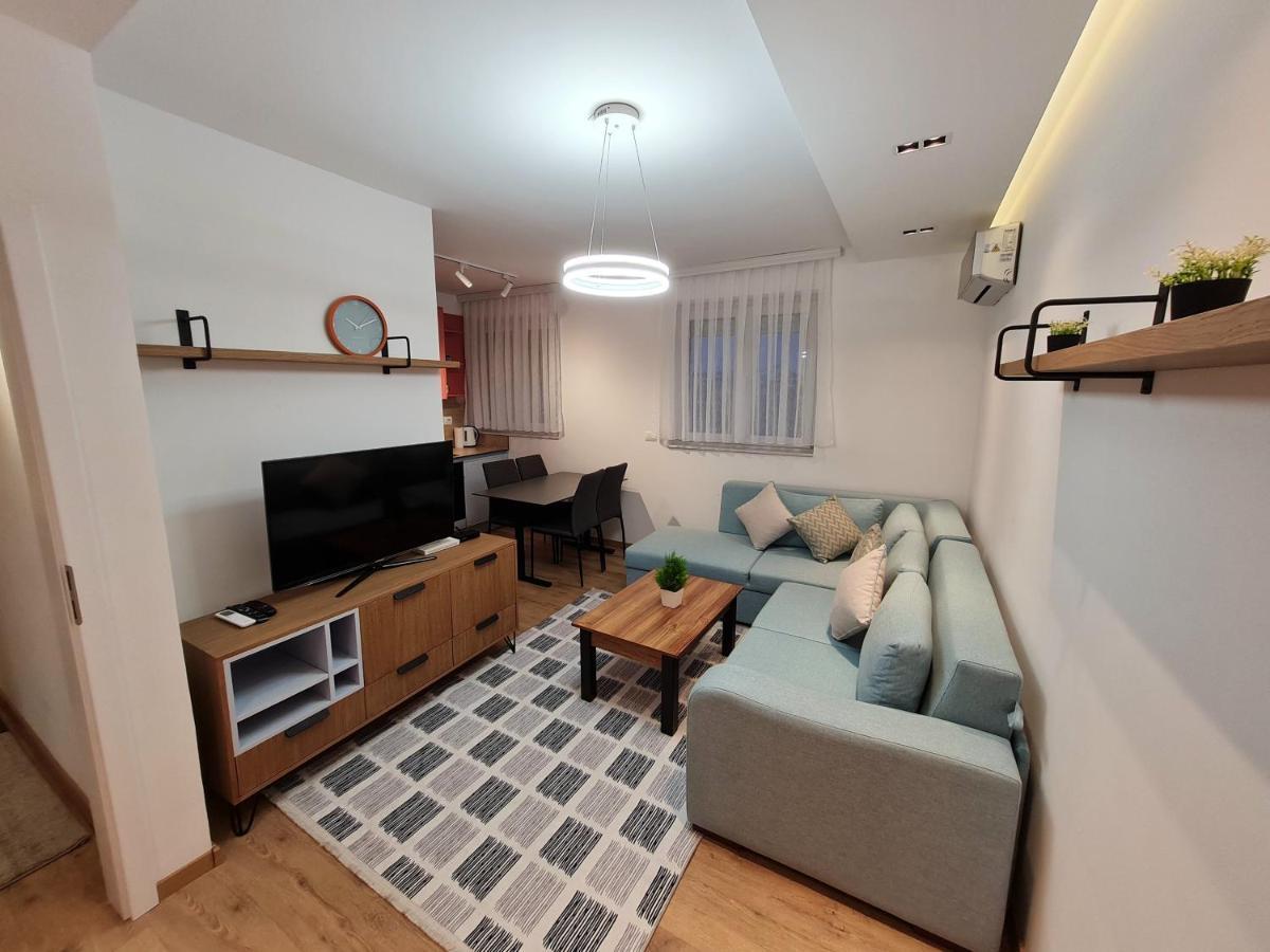 Rita Apartment Gjakova Buitenkant foto